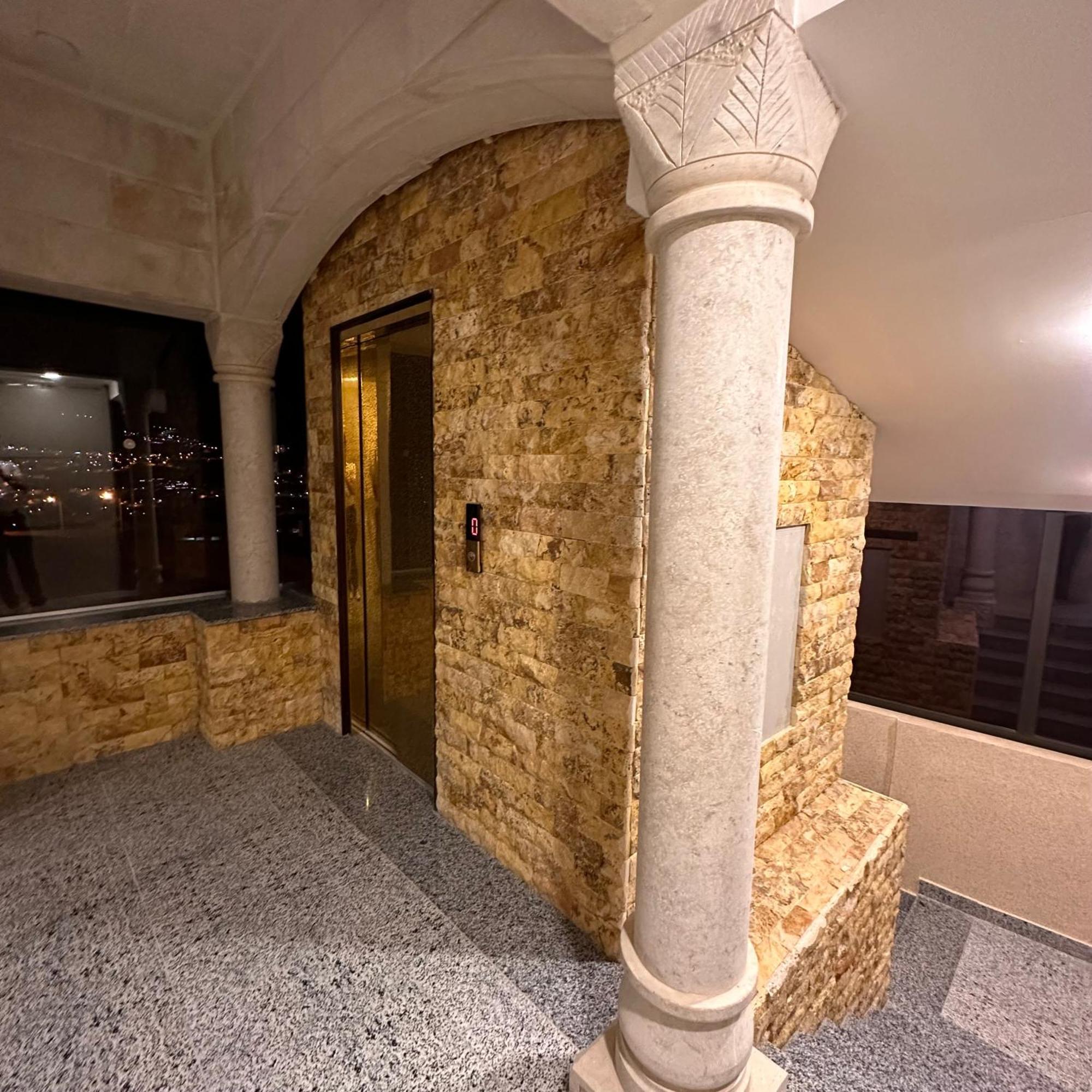 Hotel La Vie Boutique 2*